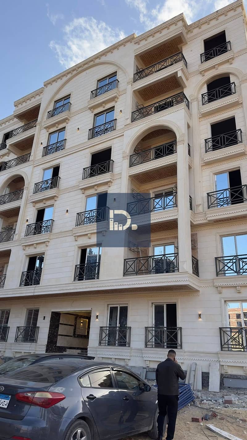 Immediate receipt of an apartment for sale, 166m, with a monthly installment (28,000) in (Green City), October Gardens | with a down payment of 30% (1,590,000) and comfortable installments over 10 years - Aanzicht 4