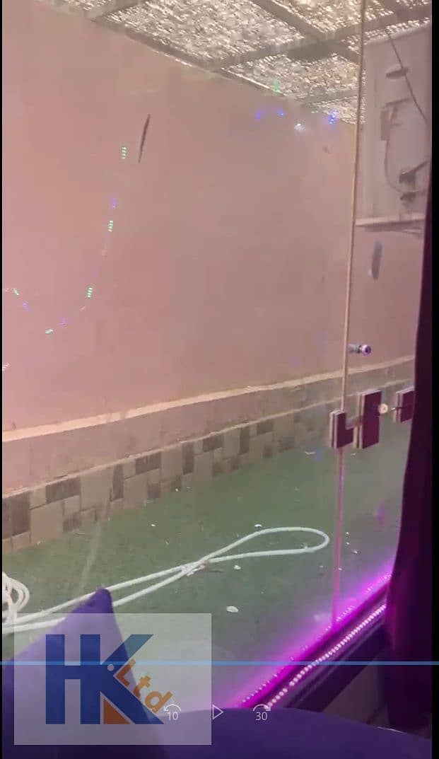 12 11. jpg