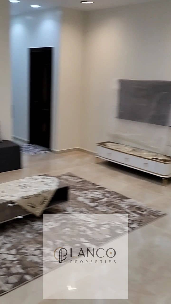 Furnished apartment for rent in the sixteenth district Sheikh Zayed in front of Mazar Mall and Beverly Hills - Ansicht 4