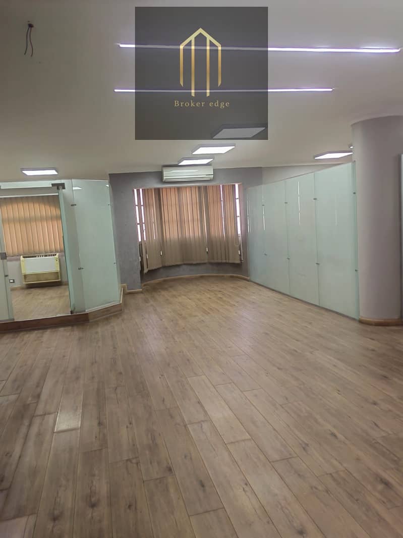 An office in one of the most distinguished locations in New Cairo on Al-Nazha main street - Widok 2