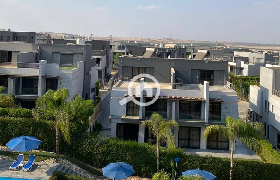Ready-to-Move Town house Villa near El Rabwa and Al Ahly Club - Więcej