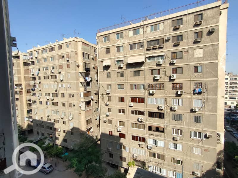 6 1001057730. jpg