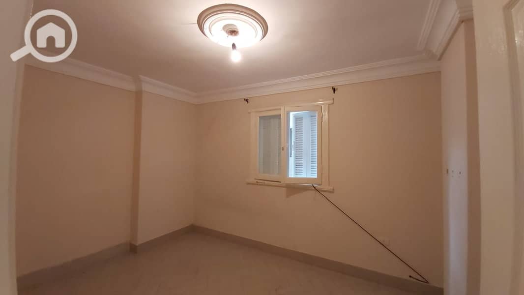 For quick sale in the eighth district, branches of Makram Ebeid, Hisham Labib Street. – pohled 3