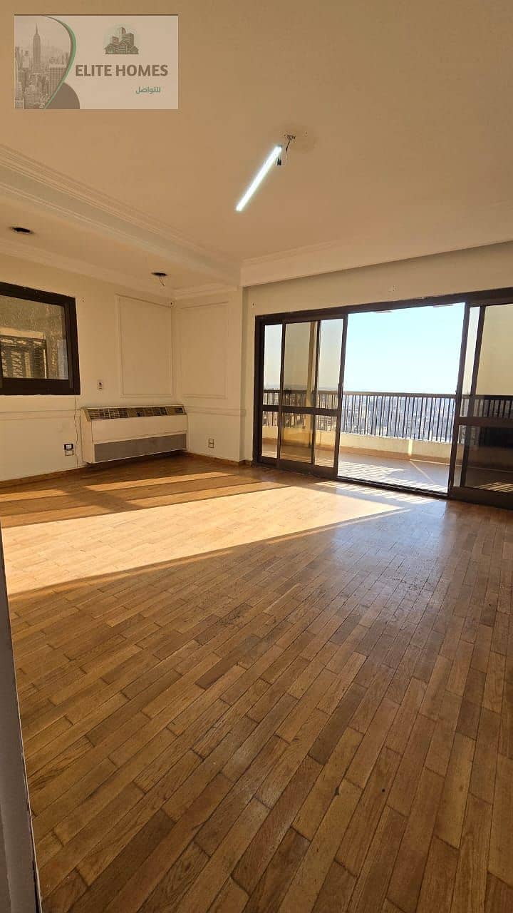 Office for rent on Abbas Al-Akkad Main Street in Nasr City, 300 meters directly on the main road. - Vista 6