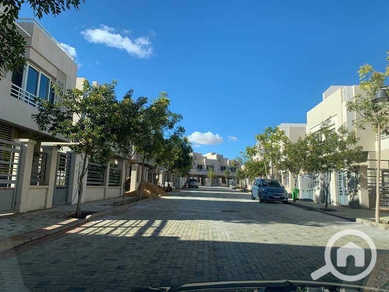 Twin house in Heart of Zayed from Iwan - Ansicht 3