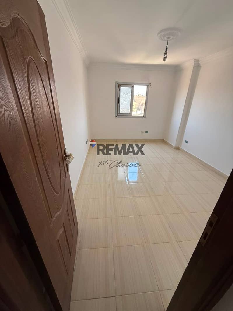 Apartment for Sale in Helmeyet El Zaitoun, Cairo - Widok 5