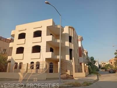 فیلا 9 غرف نوم للبيع في مدينة الشروق، القاهرة - 1000287088. jpg