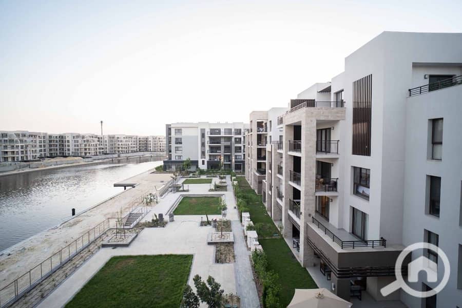 Luxury 1-Bedroom Chalet for Rent in Marassi | Direct Canal View – pohled 2