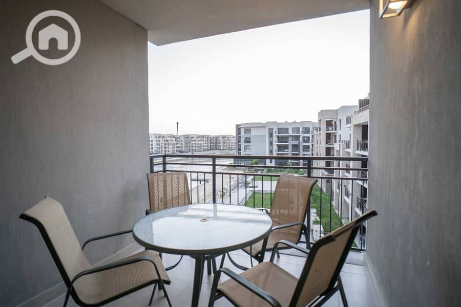 Luxury 1-Bedroom Chalet for Rent in Marassi | Direct Canal View – pohled 5