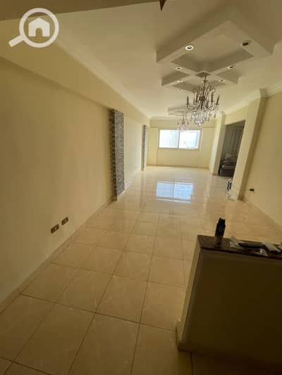 2 Bedroom Flat for Rent in Saba Pasha, Alexandria - 127863. jpg