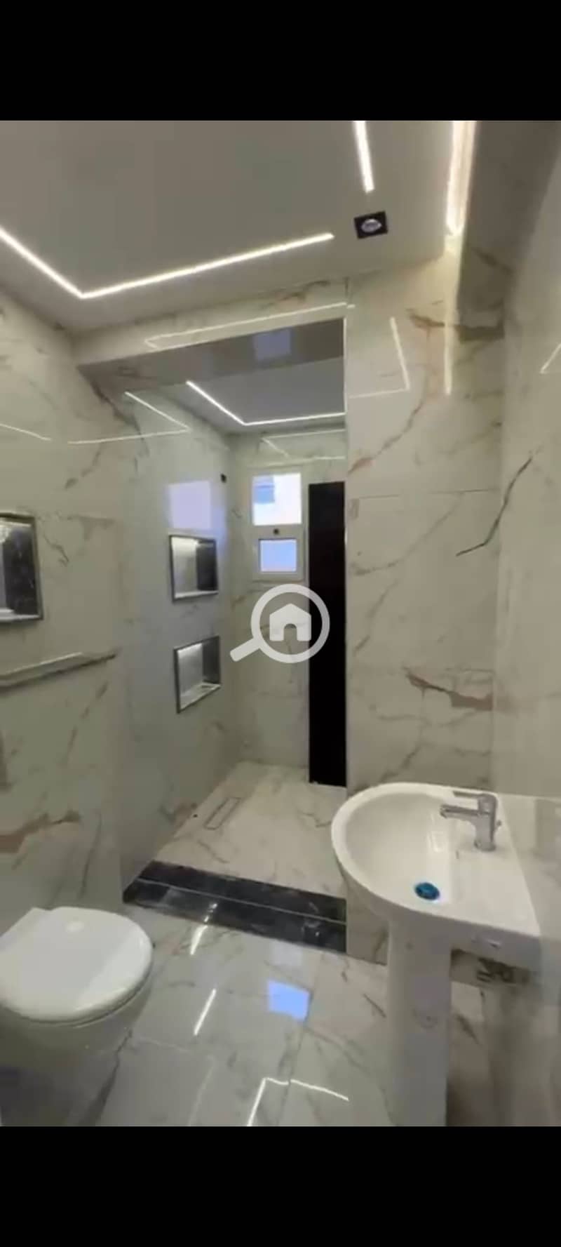 Apartment for sale at a very competitive price in South Academy, repeated floor, 210m with a large garden view. - Aktar