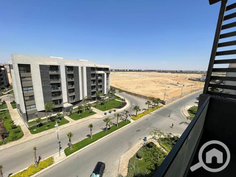 Apartment for sale in Prevedado, Madinaty, overlooking the club, north direction, and on the first floor, with an extended payment plan and a unique opportunity for residence or investment. Madinaty - Widok 4