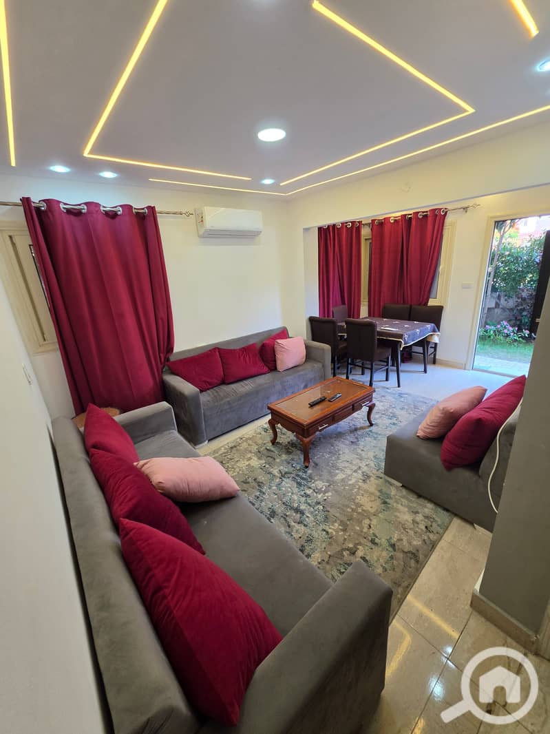 2 Bedroom private garden Fully Air-Conditioned Apartment | Maamoura Beach | Beach Access for 4 Included - Widok 2
