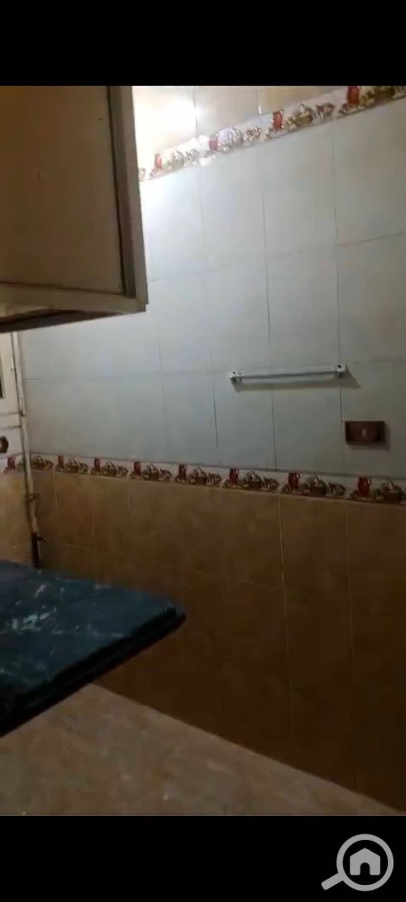 Apartment for rent in Abad Al-Rahman behind the Sporting Club, on the ring road in Maadi, next to Sama Cairo Tower, 90 square meters, luxurious finishing, two bedrooms and a reception, bathroom and kitchen, third floor, final price 7000 per month, one month deposit and one month rent. - Mehr