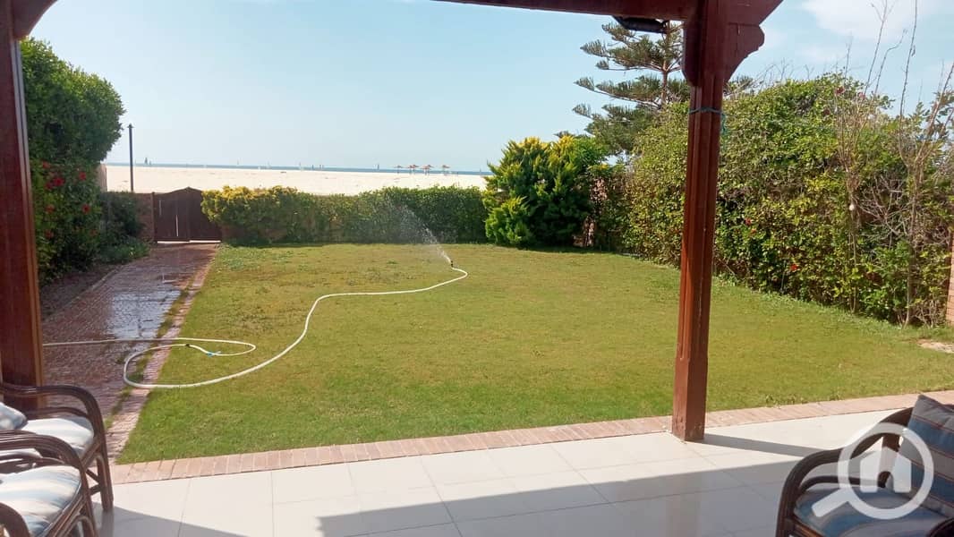Two-bedroom villa for rent, first line to the sea, Al-Shorouk Village - Ansicht 2