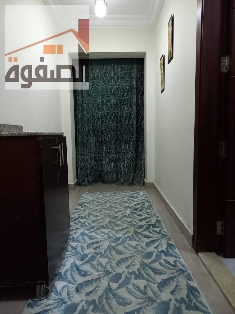 Apartment for rent with kitchen only in Zahra El Maadi, Ashgar Derna compound, distinguished and upscale location on El Saada Street next to Carrefour and all services, restaurants, and international brands. – pohled 3
