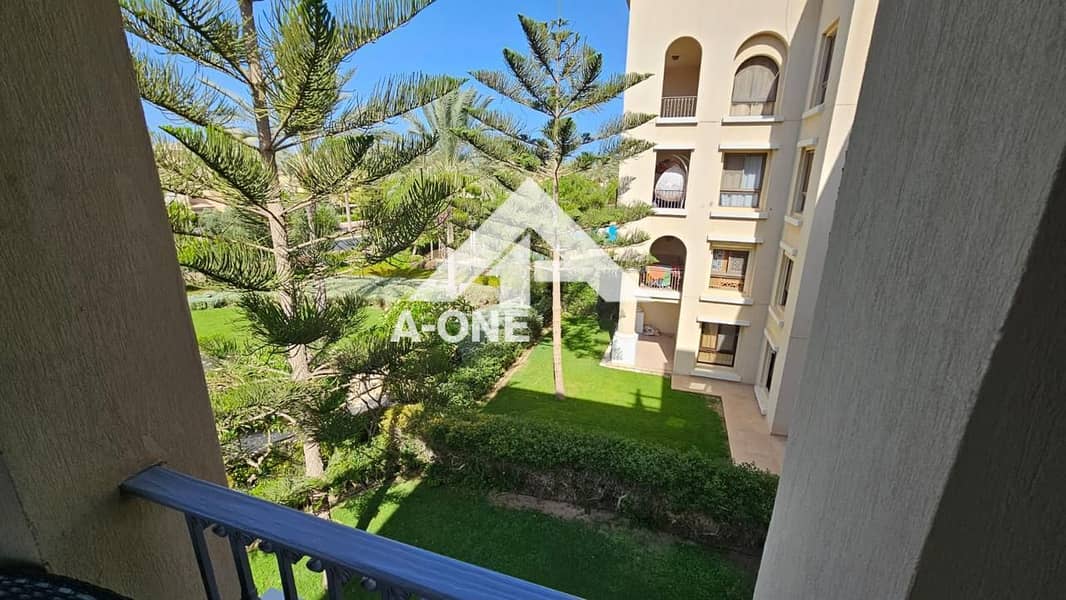 13 cba09fc0-d416-4276-a232-9e95aed44b58. jpg