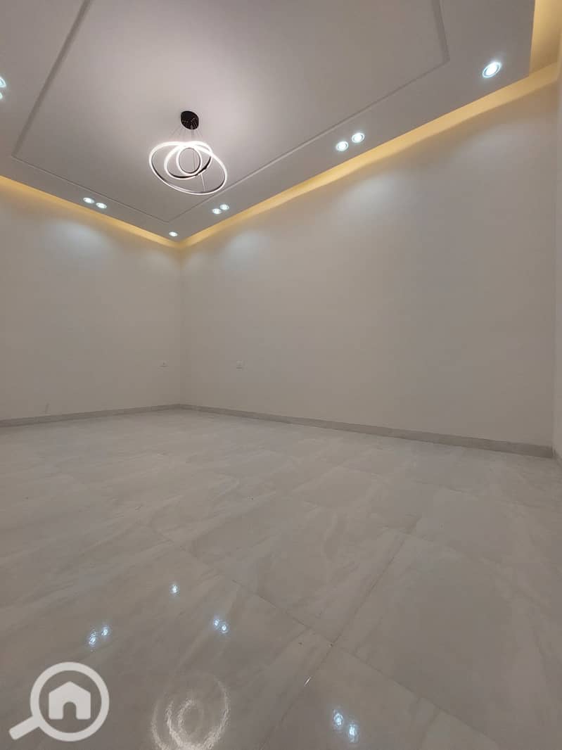 13 1000959131. jpg