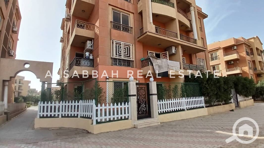 The lowest price for a finished 143 sqm ground-floor apartment with a garden in Al Khamael Compound in Sheikh Zayed. - Widok 2