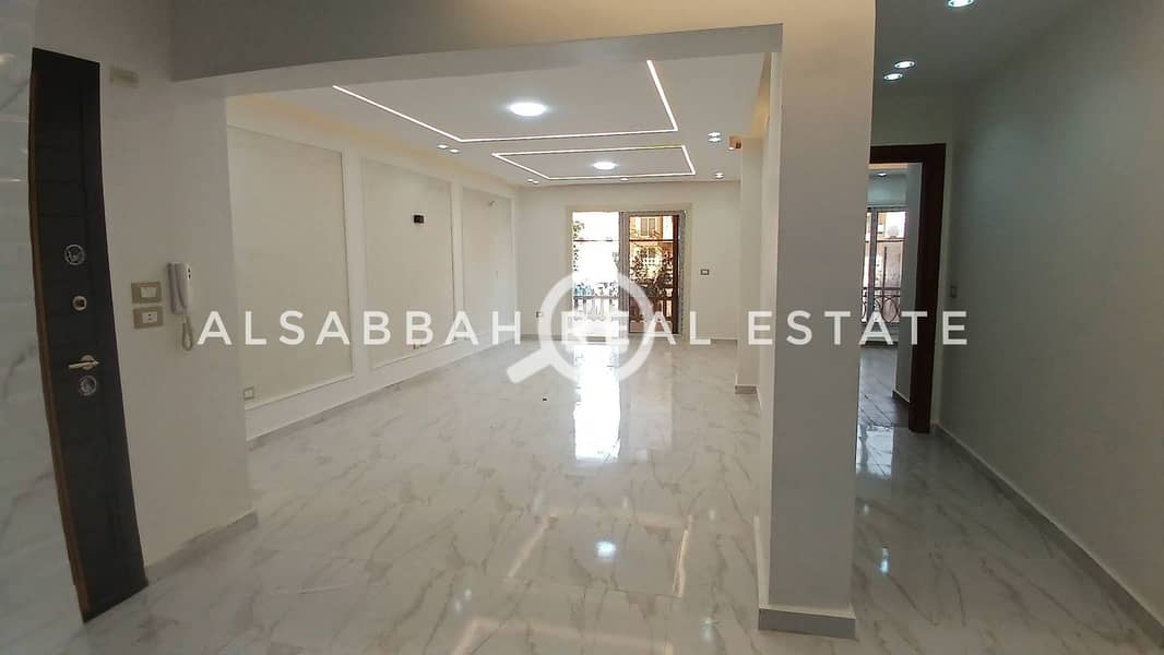 The lowest price for a finished 143 sqm ground-floor apartment with a garden in Al Khamael Compound in Sheikh Zayed. - Widok 3