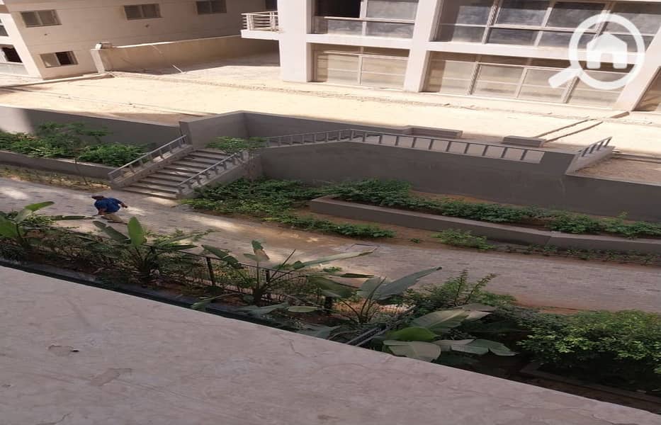 10 WhatsApp-Image-2025-03-19-at-3.31. 38-PM_1400x900. jpg