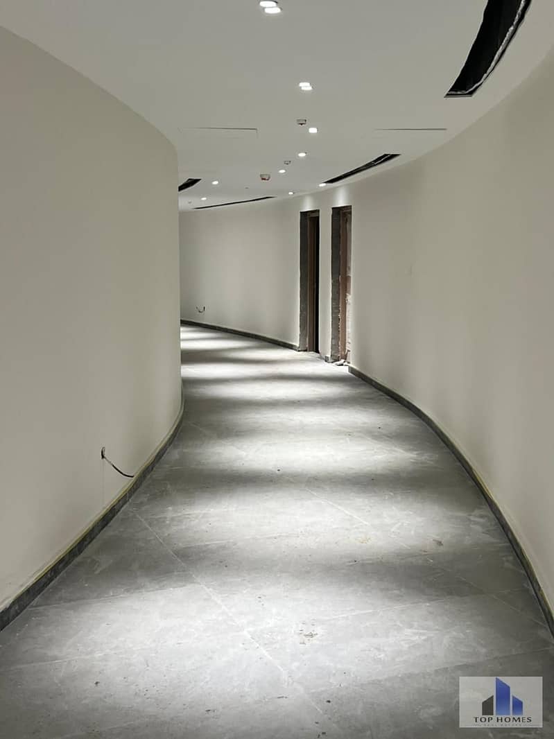 Office space for rent I Lowest Price at Cairo Business Park - Misr Italia Next to Al Rehab City - Widok 3