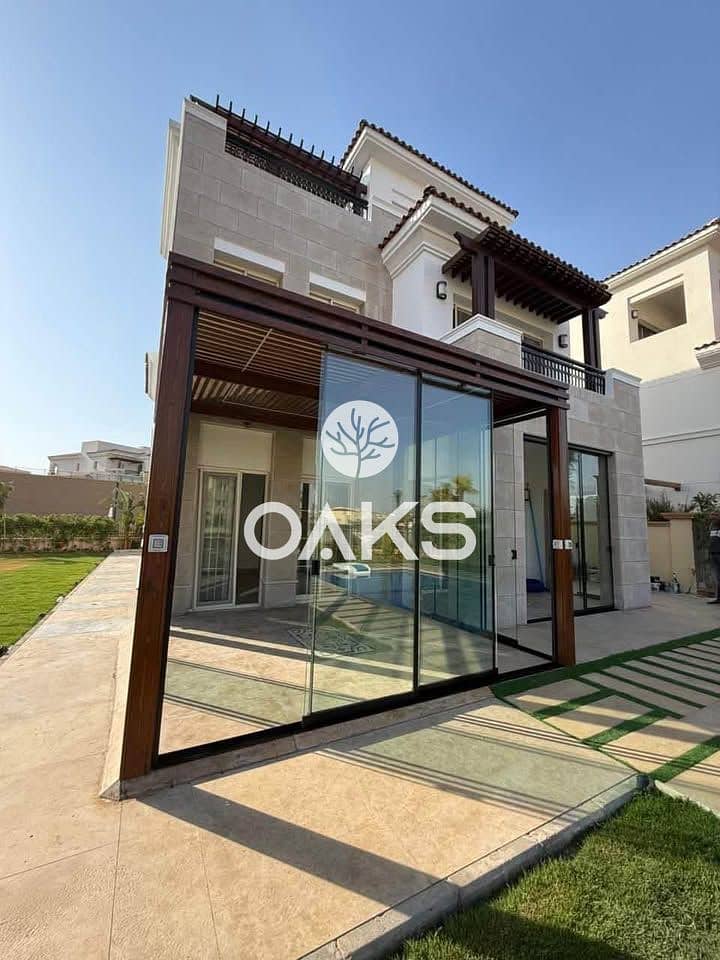 villa for sale in the heart of New Cairo - Fifth Settlement, ready for viewing, inside East shire Compound by Al Qamzi Developments. - Więcej