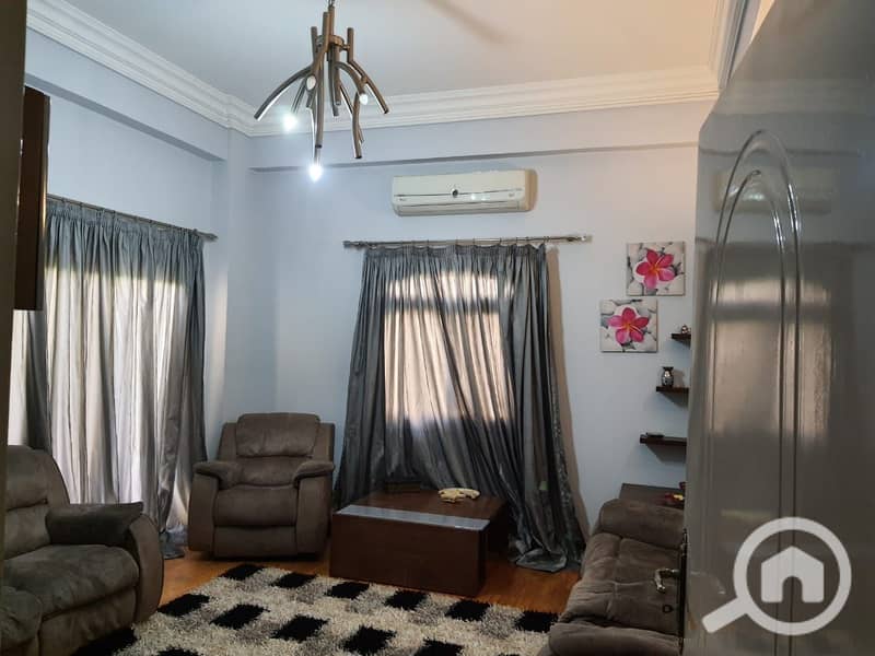 Furnished Apartment for Rent 3rd District Elevated Ground near Fatima Sharbatly Mosque New Cairo Hospital & Jamal Abdel Nasser Axis New Cairo - Widok 6