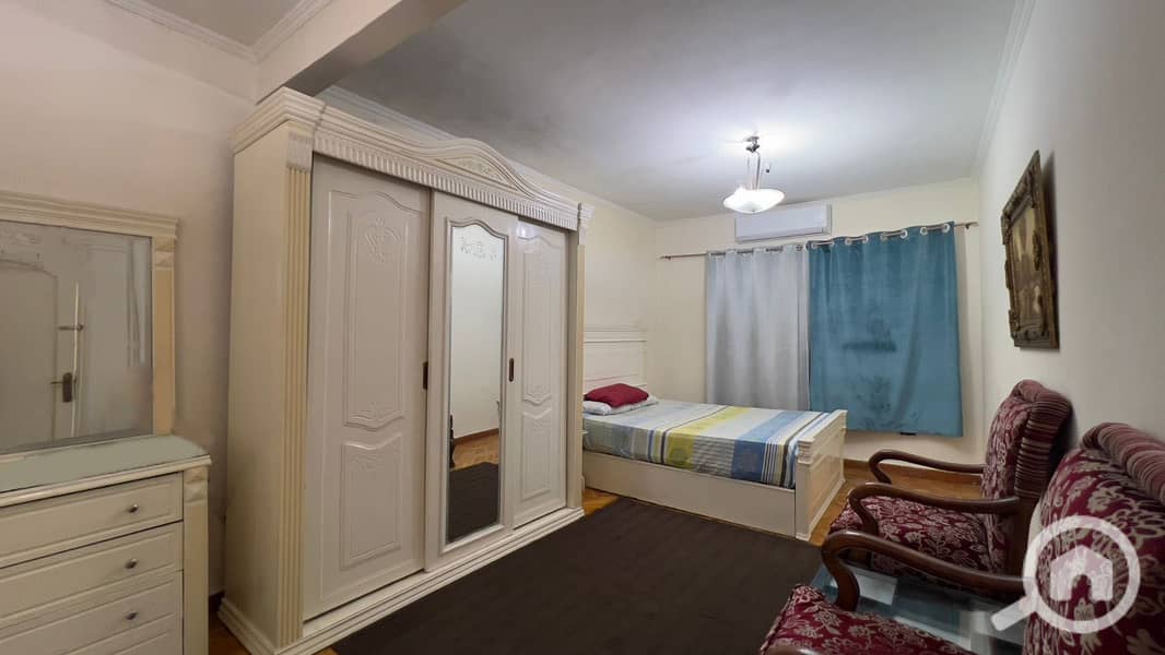 For rent, furnished Al-Raqi in Al-Woran, an 80 square meter apartment - Widok 5