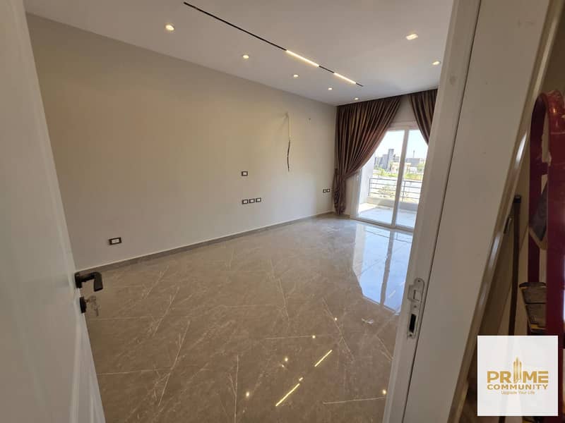 An exceptional deal: a townhouse in the "Kayan" compound—located within the "Grand Heights" complex—featuring installed kitchen cabinetry and air cond - Widok 5