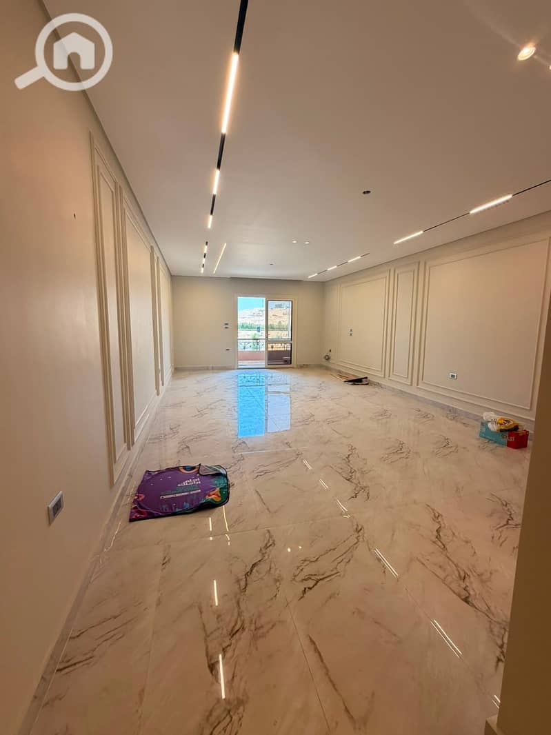 Apartment with a garden, three rooms, one of them is a master. - Ansicht 3