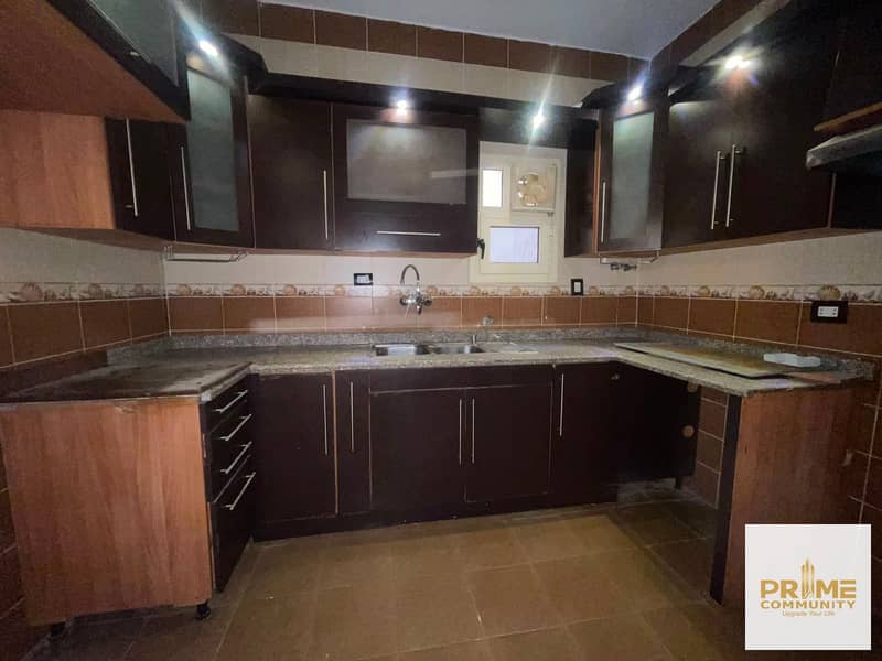 Serious Buyers Only: Apartment with Prime View & Location in Zayed 7th District - Ansicht 2