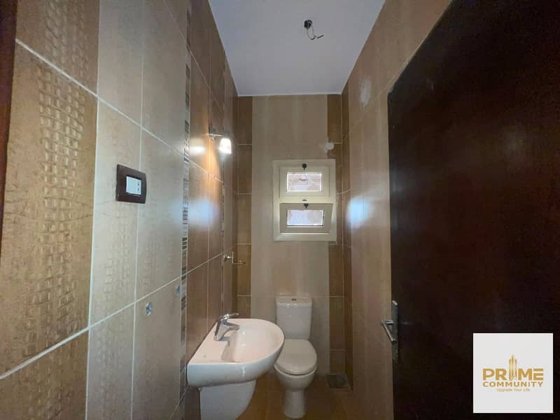 Serious Buyers Only: Apartment with Prime View & Location in Zayed 7th District - Ansicht 6