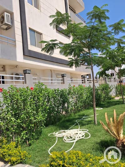4 Bedroom Flat for Sale in New Cairo, Cairo - okada (14). jpeg