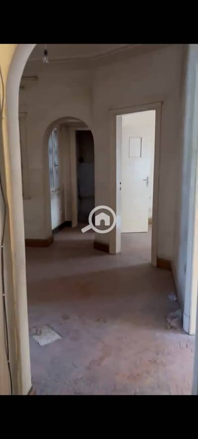 3 Bedroom Flat for Rent in Garden City, Cairo - 8f74b2c0-0664-4d44-8d4e-3b3b8c317e2e. jpg