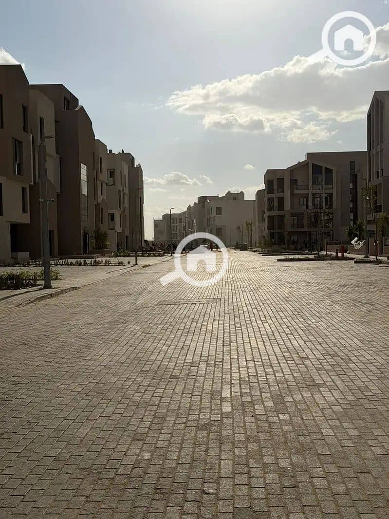 7 40105526-800x600. png
