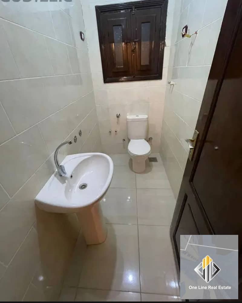 Apartment for rent in District 10, second floor, with a balcony near Espana Plaza and all transportation. - Ansicht 4