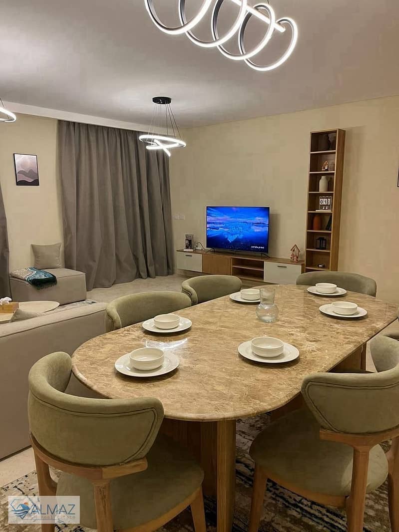 Furnished 155 sqm apartment for rent in Avenue 90 Compound, Fifth Settlement, directly opposite the American University in Cairo (AUC) and Future Univ - Ansicht 2