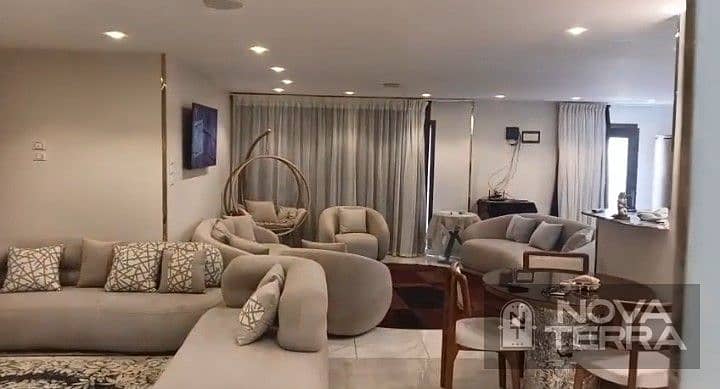 Furnished and Appliance-Free Ground Floor Apartment with Garden for Sale in Karma City Compound – Boulevard Axis – pohled 5