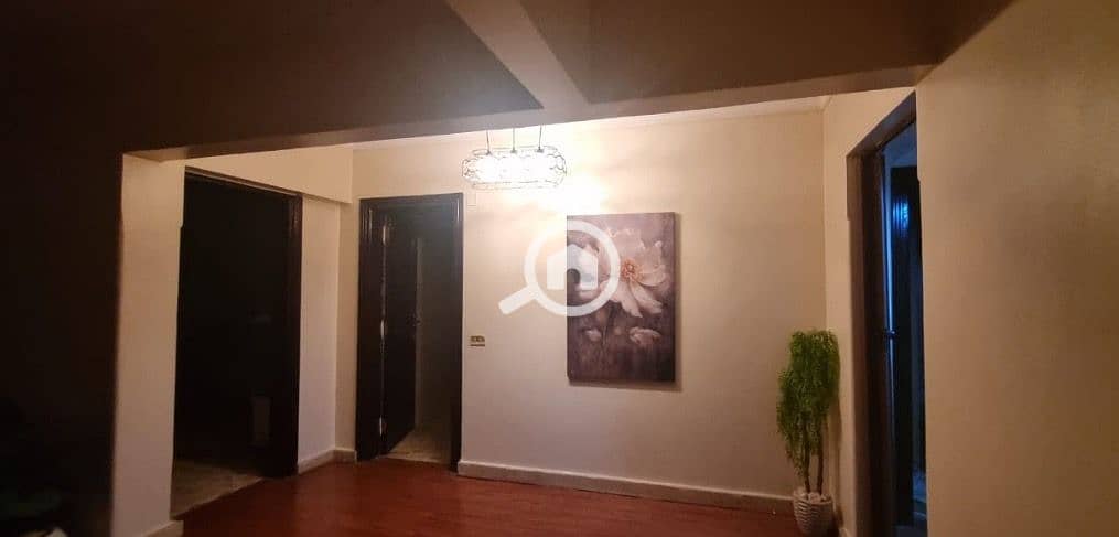 Apartment for rent in Maadi next to the satellite with 3 rooms and an empty kitchen – pohled 2