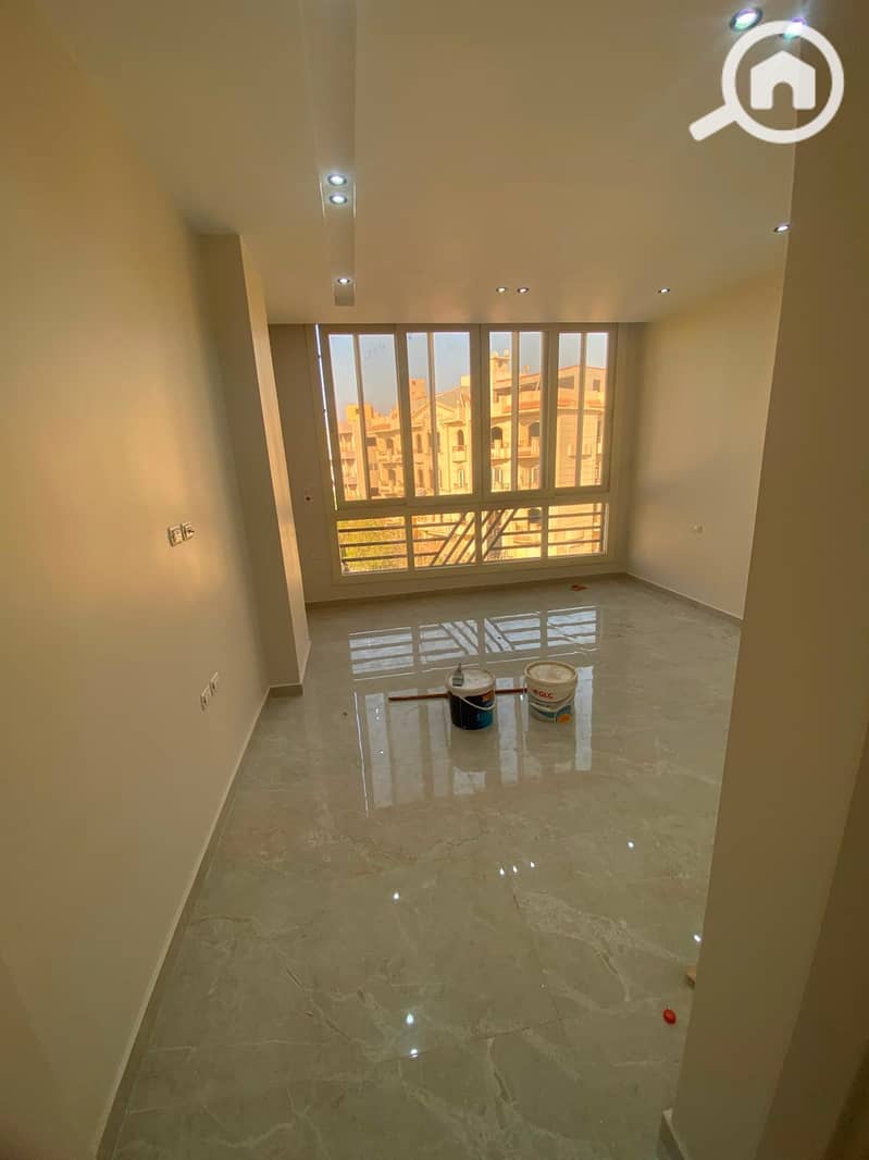 Apartment for rent unfurnished in Sheikh Zayed District 16 - Bild 5