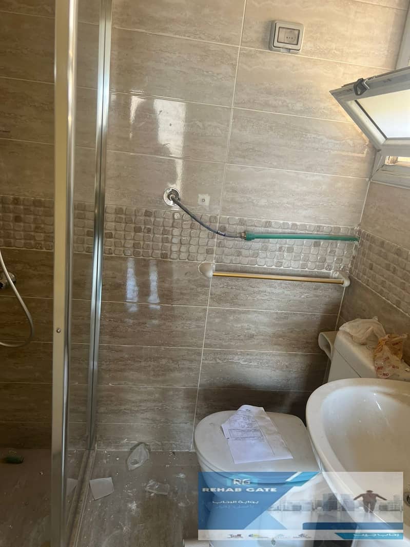 89 sqm Apartment for Rent in Al Rehab 2 New Phase 7 near the Eastern Market and Services Ready for immediate occupancy 2 Bedrooms, including a - Fler