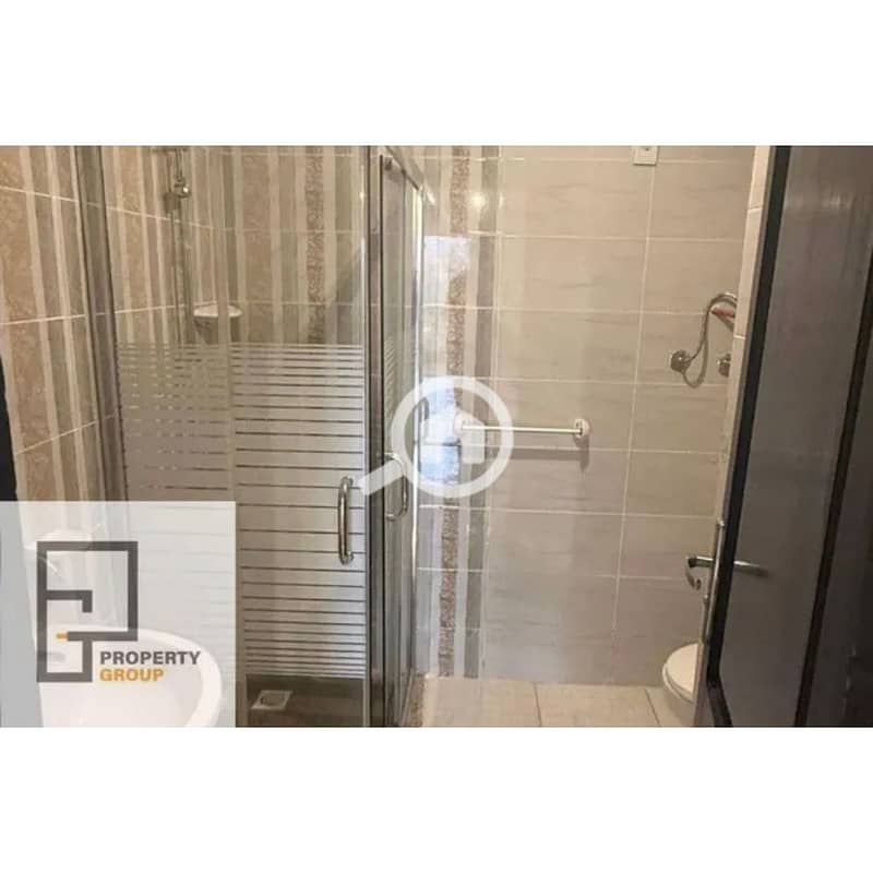 Resale APT ready to move & F. f , in Janna Zayed 4, prime location 115 sq m , with best price - Vista 4