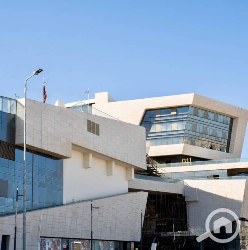 clinic ready to move for sale with prime location in Etapa square next to Al Rabwa - Ansicht 5