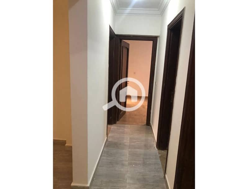 For sale: Resale apartment in Jannat Zayed 1, 130 sqm, from the owner, RTM, with the highest level of distinction in compound andunobstructed view - Ansicht 5