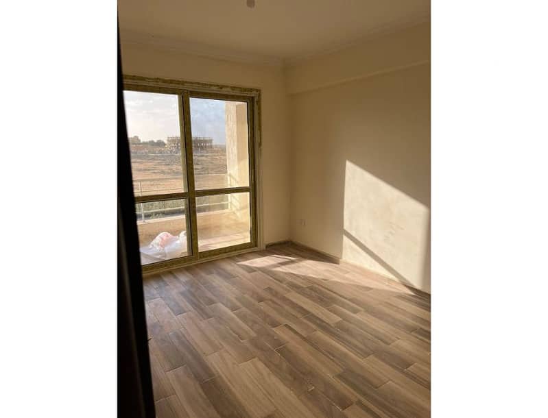 For sale: Resale apartment in Jannat Zayed 1, 130 sqm, from the owner, RTM, with the highest level of distinction in compound andunobstructed view - Ansicht 6