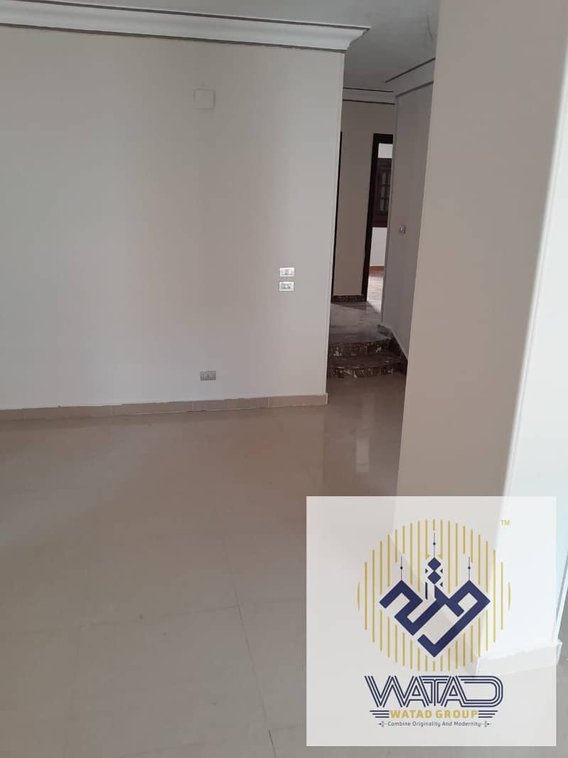 An empty apartment for rent in October neighborhoods - Ansicht 3