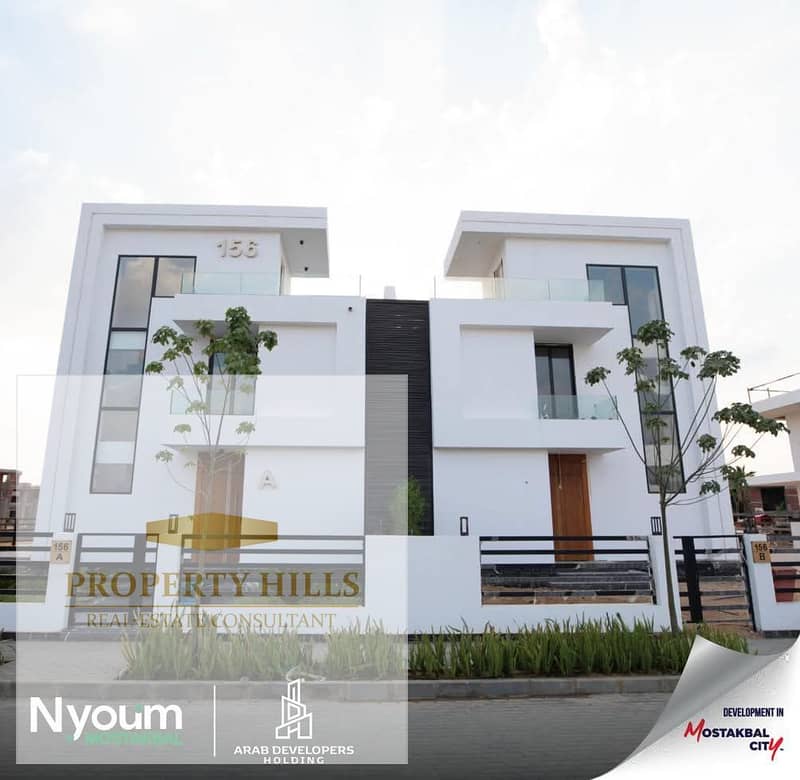 A great villa with a large 225 sq m garden, available with 12-year payment plans in a compound featuring one of the largest golf courses in Egypt, opposite Madinaty. - Mehr