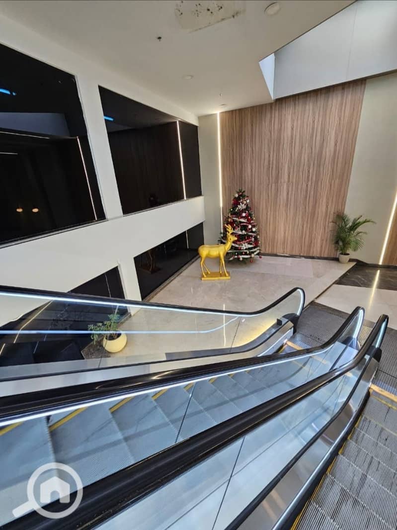 A distinguished 54m furnished office for rent in the strongest administrative building in New Cairo at Business Plus New Cairo. - Mehr