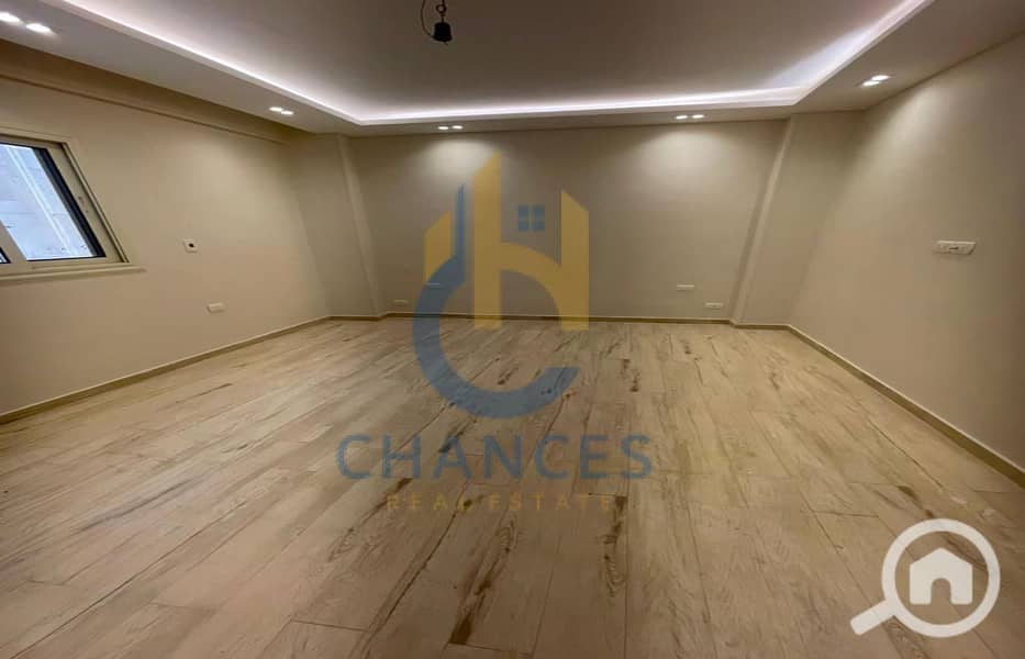 Apartment for Sale in El Banafseg 11 Villas – 225 sqm, Typical Floor with Distinctive Super Lux Finishing - Widok 3